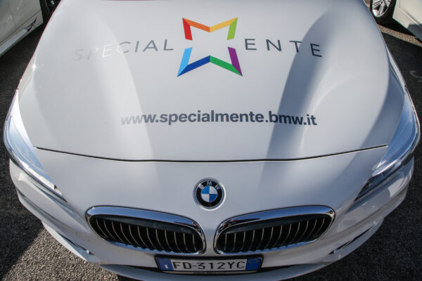 I primi corsi di guida per i disabili alla BMW Driving Experience