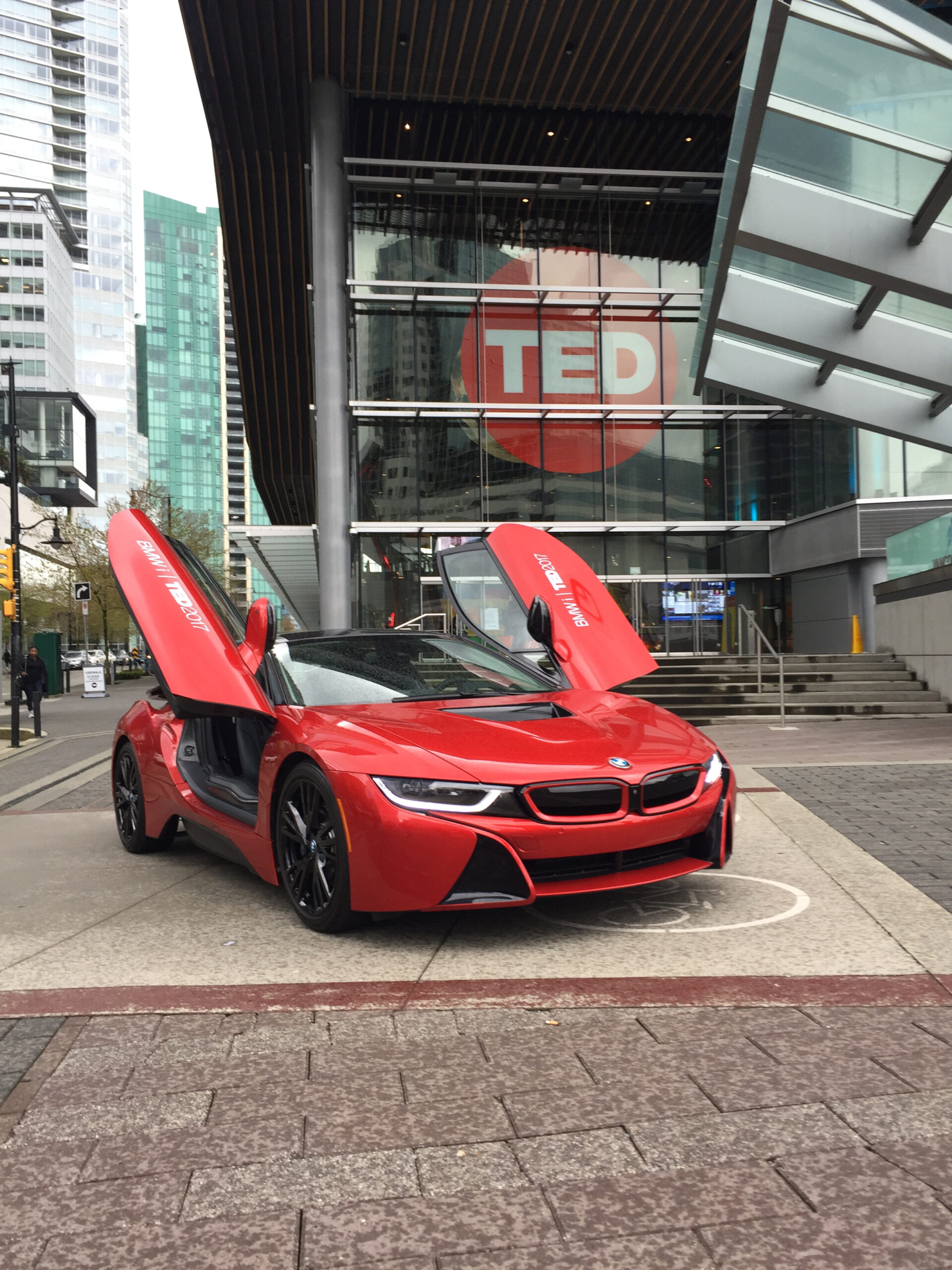 BMW i8 e TED
