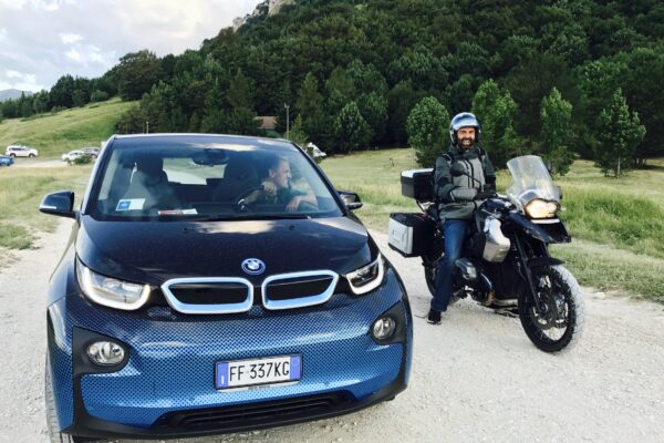 BMW i3 e BMW Motorrad evolution con Neri Marcoré a RisorgiMarche 2017